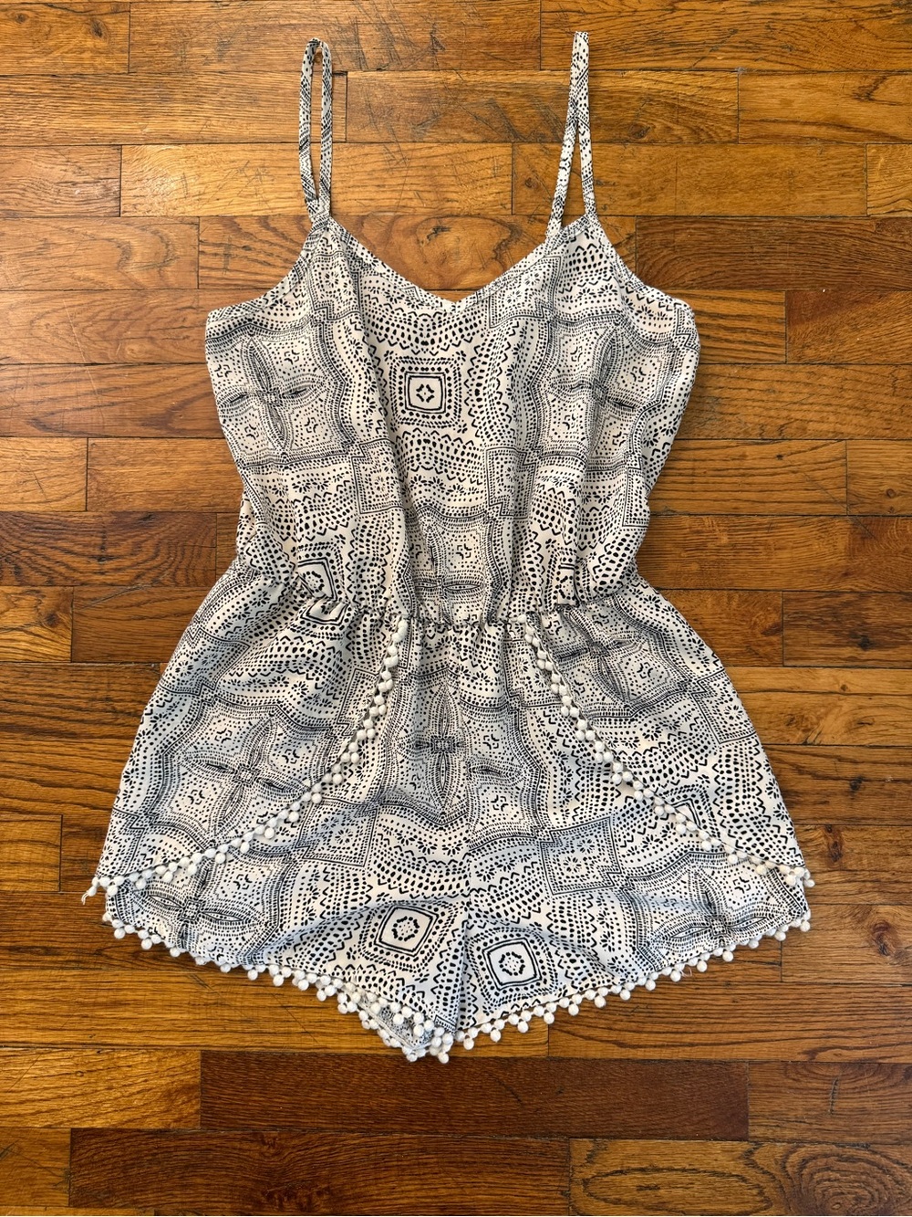 Xhilaration Boho Black White Geometric Pom Pom Romper - Junior’s Size S